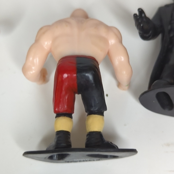 WWE mini wrestler figures wrestling - Picture 12 of 13